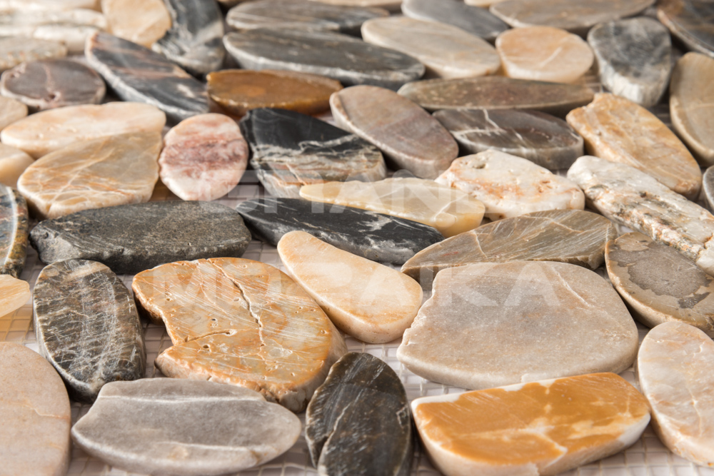 Мозаика 052383 MS00-5 BCP ГАЛЬКА овал бел/корич/серая шлифованная серия Nature