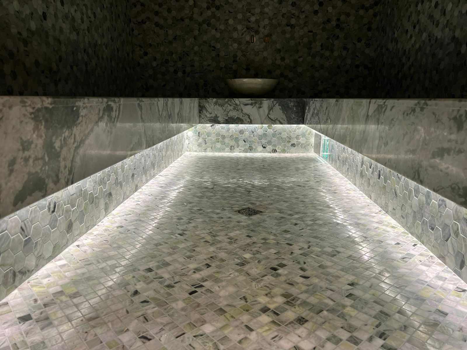 Мозаика Onice Verde oliva POL 23x23x7 серия Pietrine