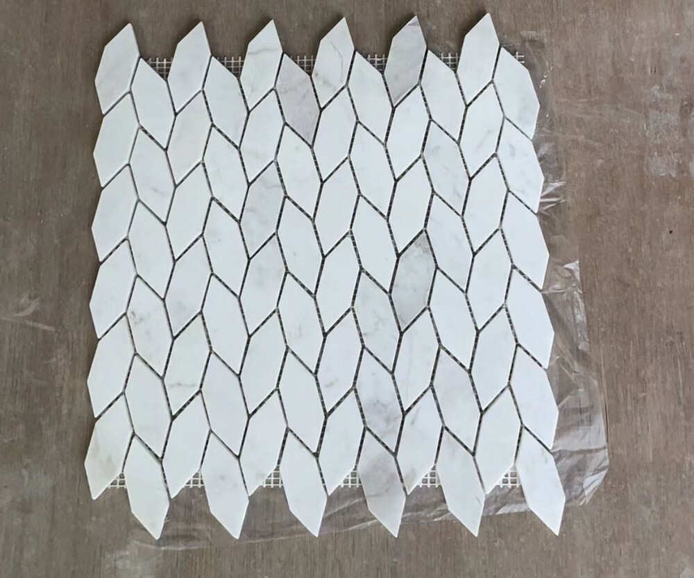 Мозаика TWIST VOLAKAS WHITE POL серия Carpet Series